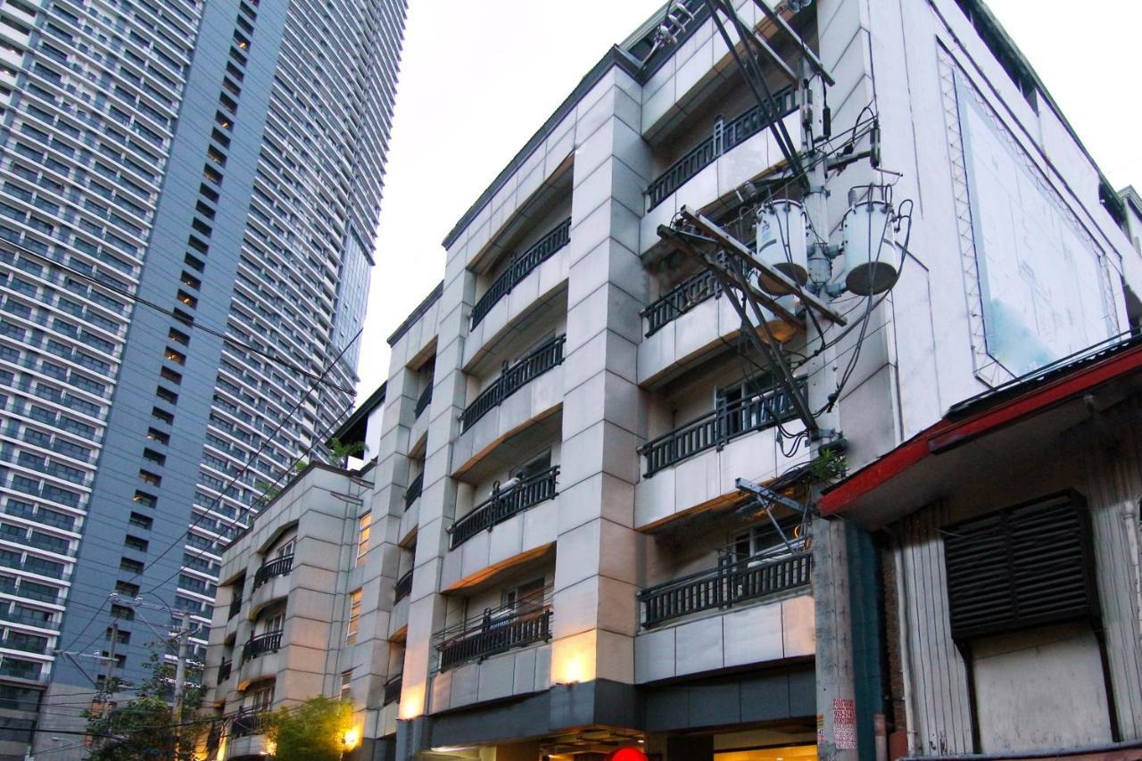 Oyo 103 Artina Suites Hotel Makati City Exterior photo