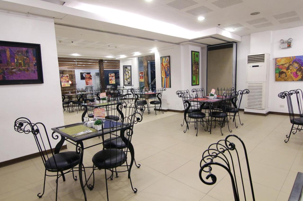 Oyo 103 Artina Suites Hotel Makati City Exterior photo