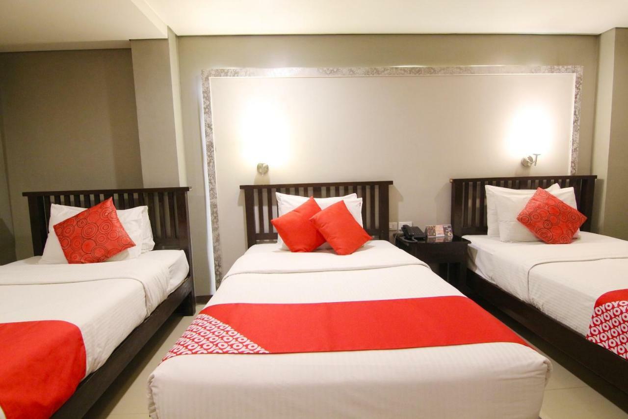 Oyo 103 Artina Suites Hotel Makati City Exterior photo